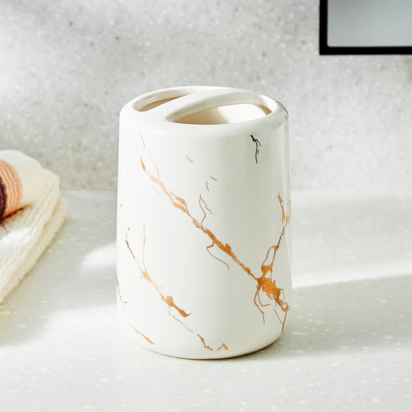Golden Marble Design Premium Ceramic Soap Dispenser Including 4 Piece